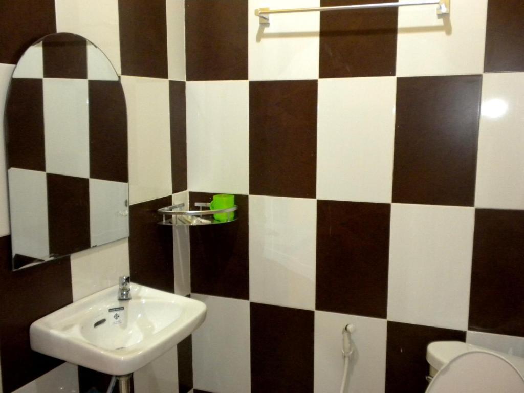 Old Town Guesthouse Kampot Δωμάτιο φωτογραφία